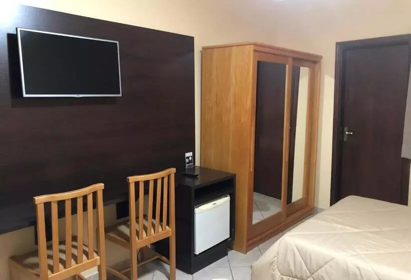 スタンダード４人部屋, Villa De Minas