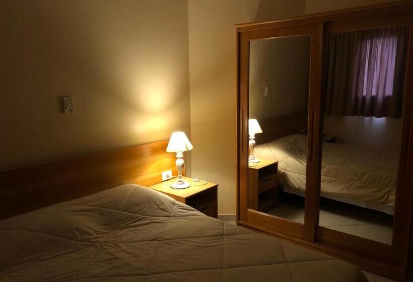 标准单人间, Villa De Minas