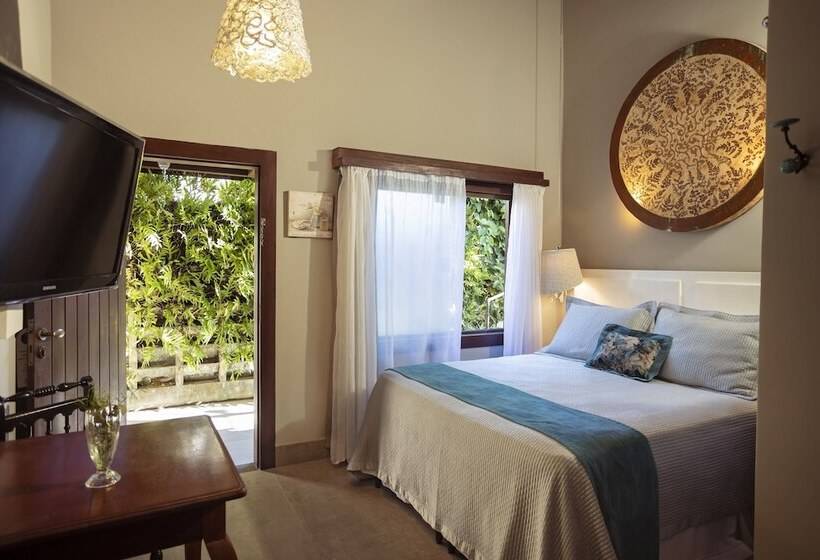 جناح سرير ملكى, Boutique Hotel Marlin S