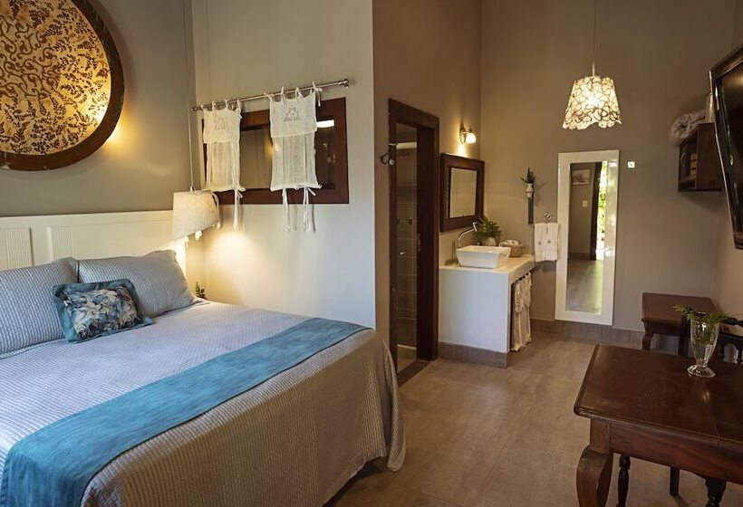 Suite Queen Bed, Boutique Hotel Marlin S