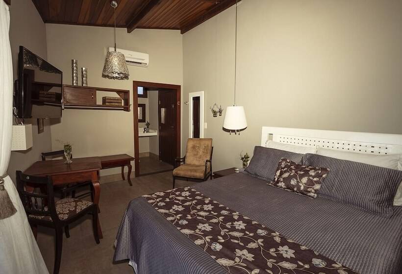 جناح سوبيريور, Boutique Hotel Marlin S