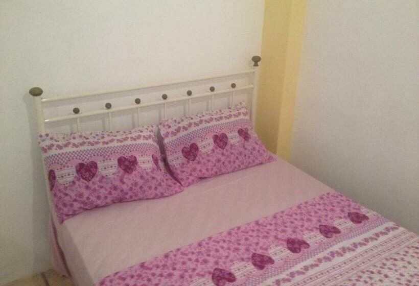 Quarto Economy, Hostel Da Providência