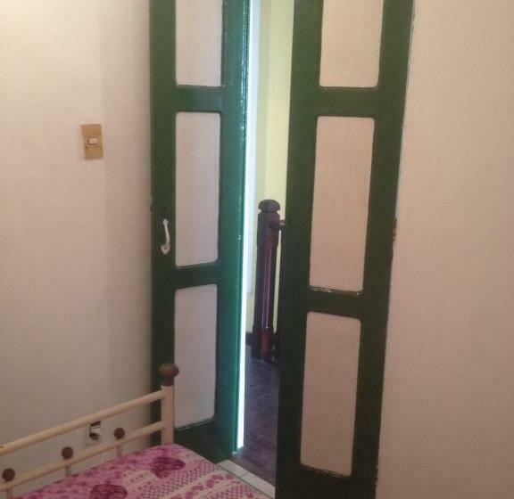 חדר אקונומי, Hostel Da Providência