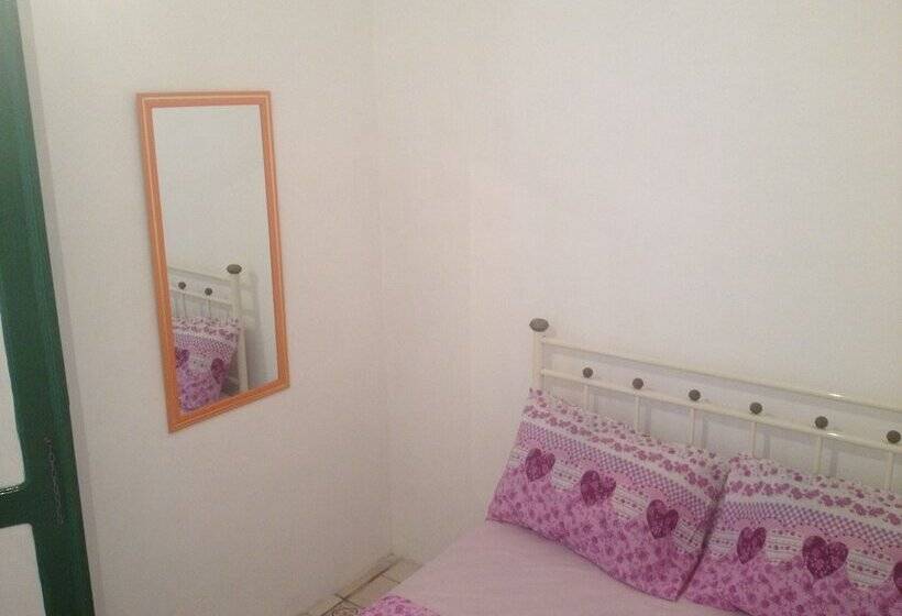 Номер Стандарт, Hostel Da Providência