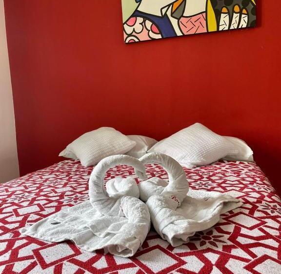 Quarto Estandar, Pousada Pepone