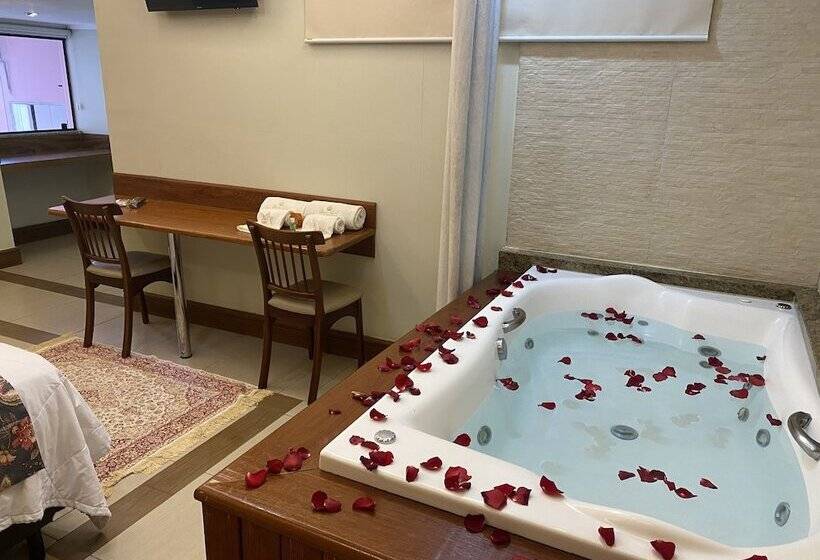 اتاق لوکس, Pousada Princesa Isabel Visconde