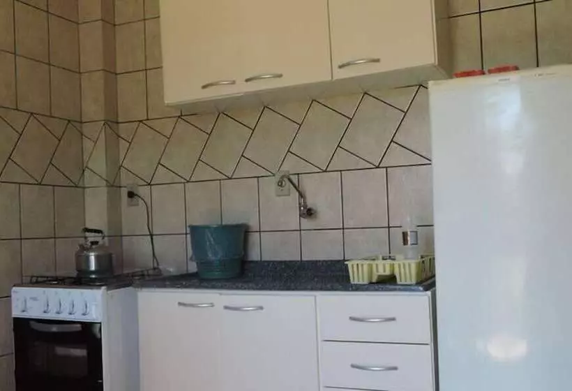 Standard Neljän Hengen Huone, Residencial Baleia Franca