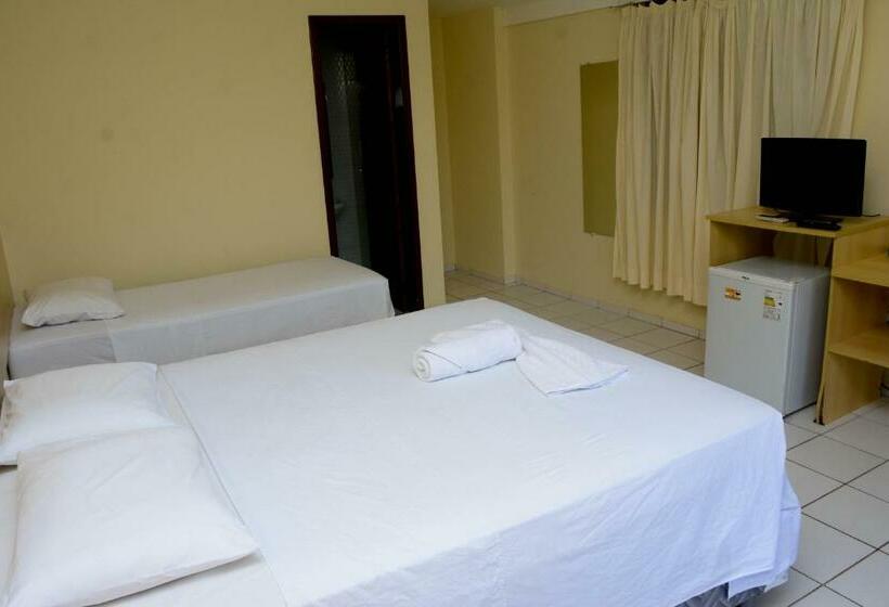 Chambre Triple Basique, Sambaquis