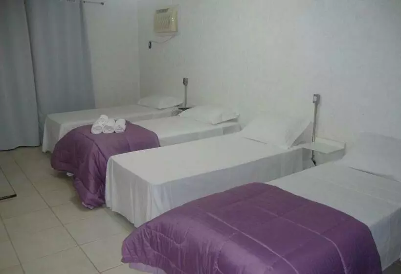 Standard Neljän Hengen Huone Jaettu Kylpyhuone, Black Hotel Bauru