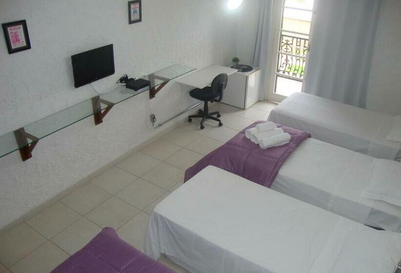 Номер Стандарт Четырехместный Совместный Санузел, Black Hotel Bauru