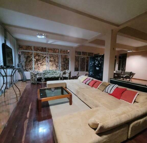 اتاق استاندارد یک نفره, Kzazendf Camaecafé Asasul