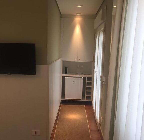 מיטת קינג בסוויטה, Casa Regaleira Hotel Boutique