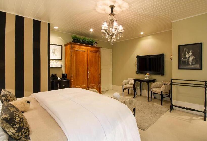 Suíte Deluxe, Casa Regaleira Hotel Boutique