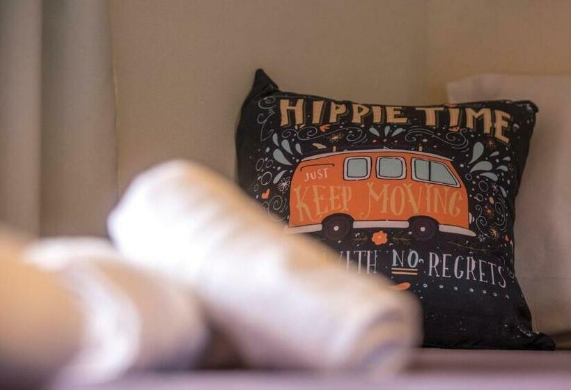 Номер Стандарт, Hostel Ibiza