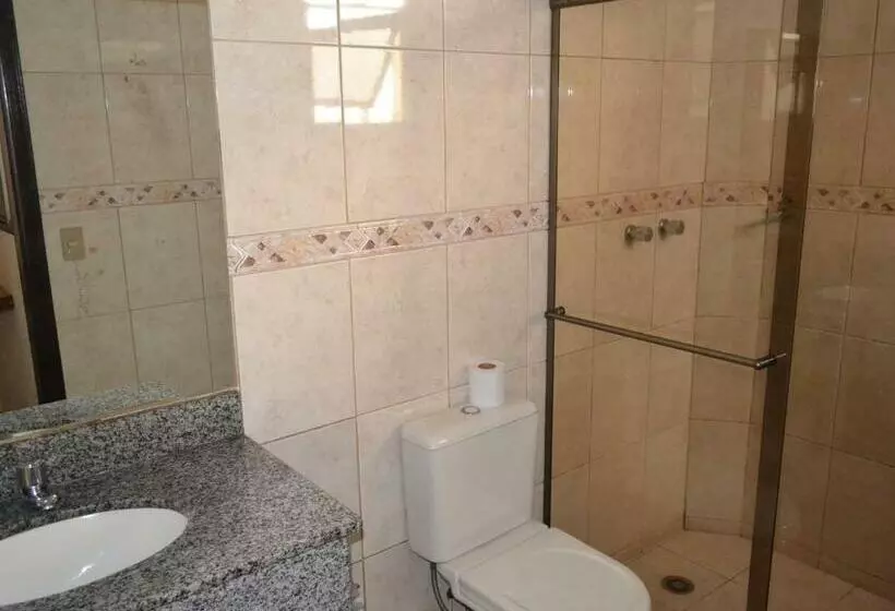 اتاق سوپریور سه تخته, Aero Plaza