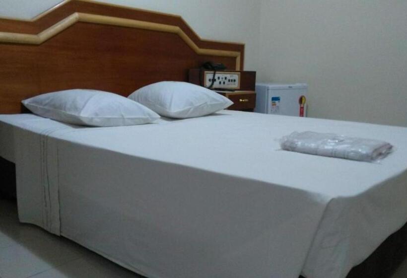 اتاق استاندارد برای معلولان, Aero Plaza