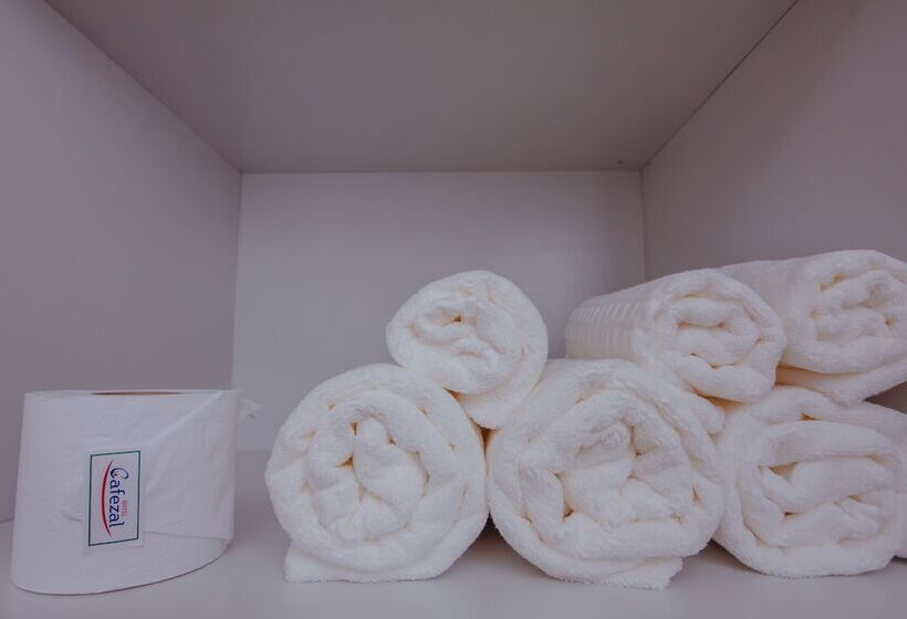 デラックスルーム, Cafezal Palace