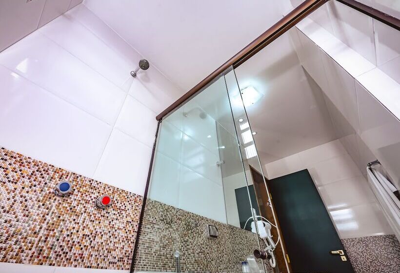 デラックスルーム, Cafezal Palace