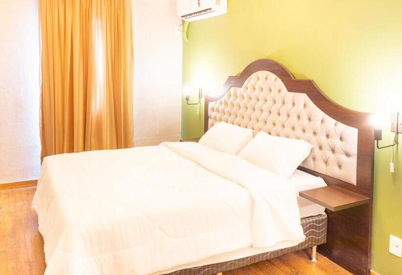 إستديو عائلى, Castelo De Itaipava   Hotel, Eventos E Gastronomia