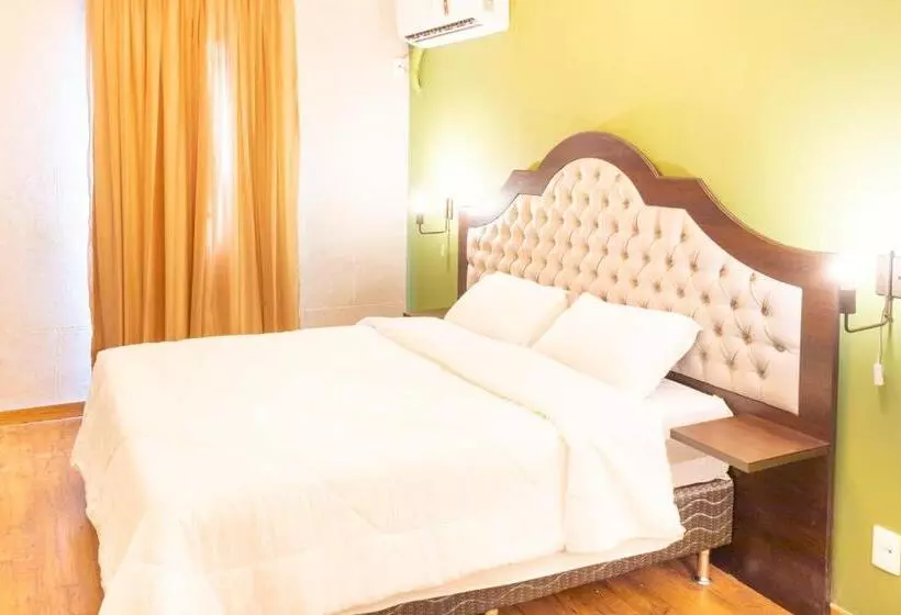 ファミリーステューディオ, Castelo De Itaipava   Hotel, Eventos E Gastronomia