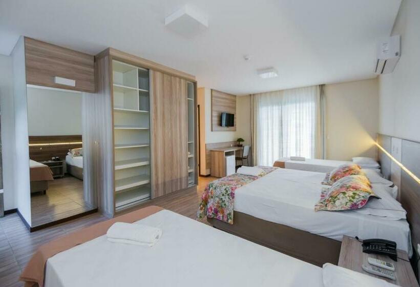 带阳台套房, Estancia Ribeirao Grande