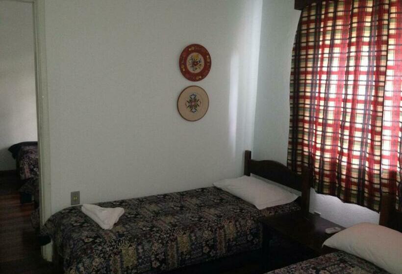 デラックスファミリールーム, Hermann