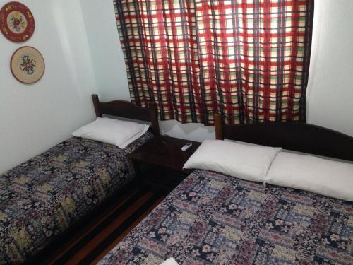 デラックスファミリールーム, Hermann