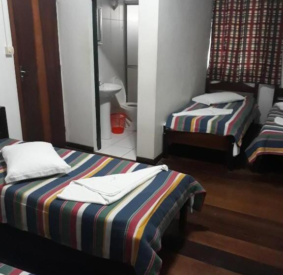 スタンダード４人部屋, Hermann