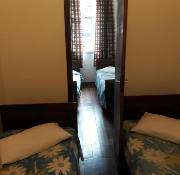 スタンダード４人部屋, Hermann