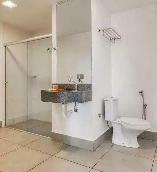 スタンダードトリプルルーム, I Hotel Piracicaba