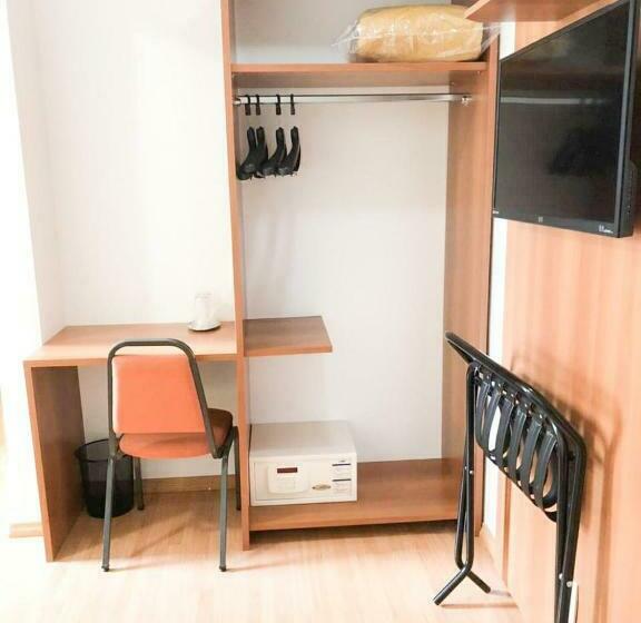 Quarto Estandar, Millian