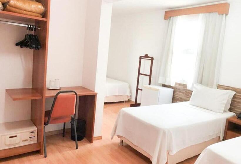 四人标准间, Millian