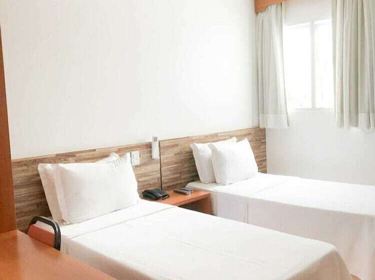 四人标准间, Millian