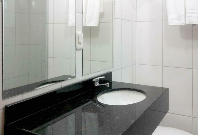 デラックスルーム, Tri Hotel Smart Chapecó