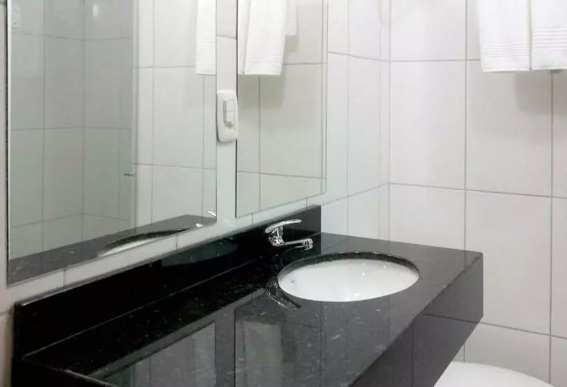 デラックスルーム, Tri Hotel Smart Chapecó