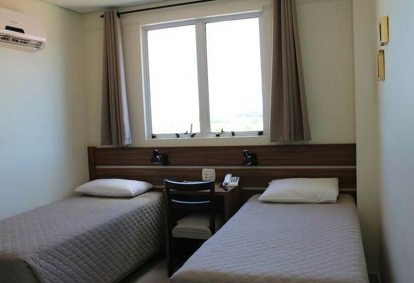 デラックスルーム, Tri Hotel Smart Chapecó