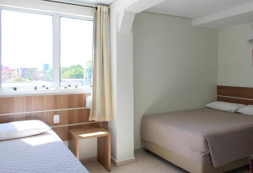 デラックストリプルルーム, Tri Hotel Smart Chapecó