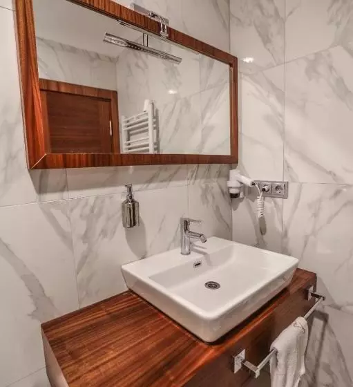 سوئیت با بالکن, Akamoy Boztepe Hotel & Restaurant