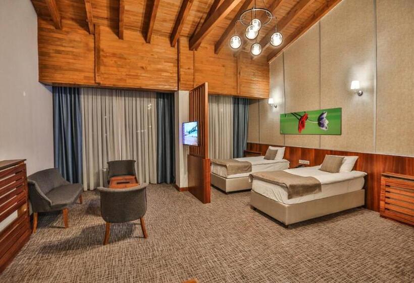 سوییت خانوادگی, Akamoy Boztepe Hotel & Restaurant