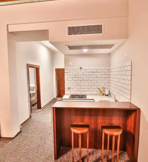 سوییت خانوادگی, Akamoy Boztepe Hotel & Restaurant