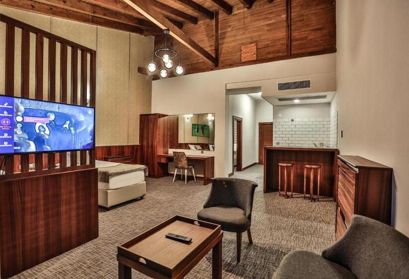 סוויטה משפחתית, Akamoy Boztepe Hotel & Restaurant