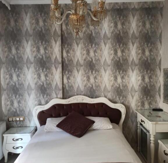 基本间, Azade Butik Otel