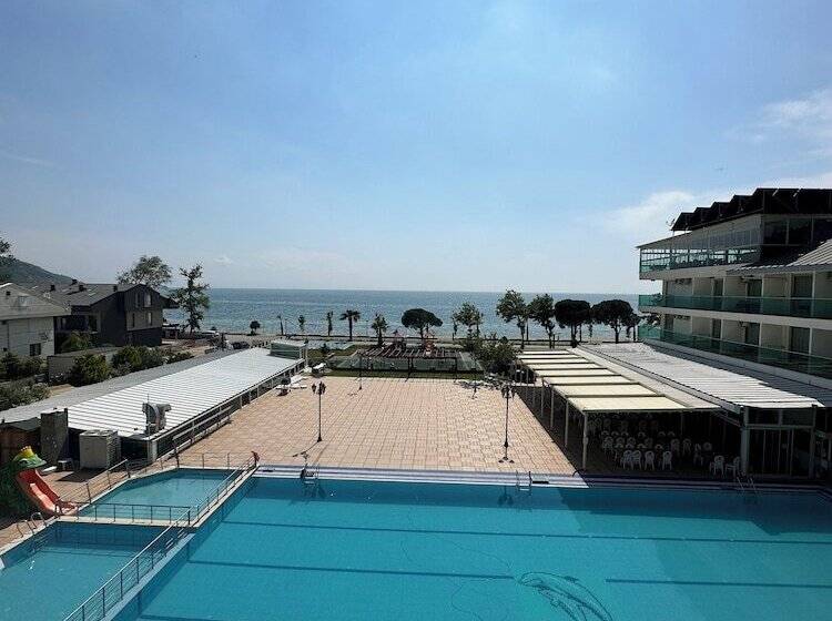 Triple Room Sea View, Cetin Prestige Resort