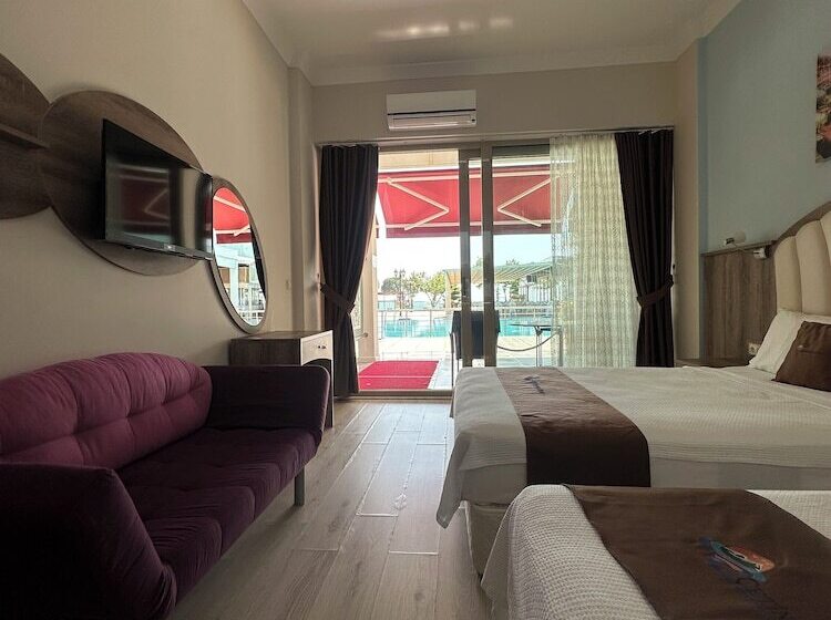 스탠다드 트리플 룸 풀장 전망, Cetin Prestige Resort