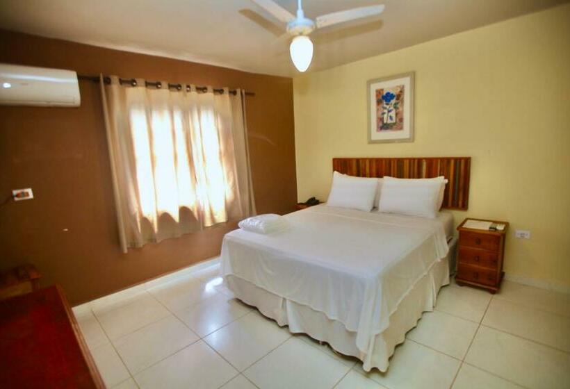 Quarto Quádruplo Estandar, Colonial