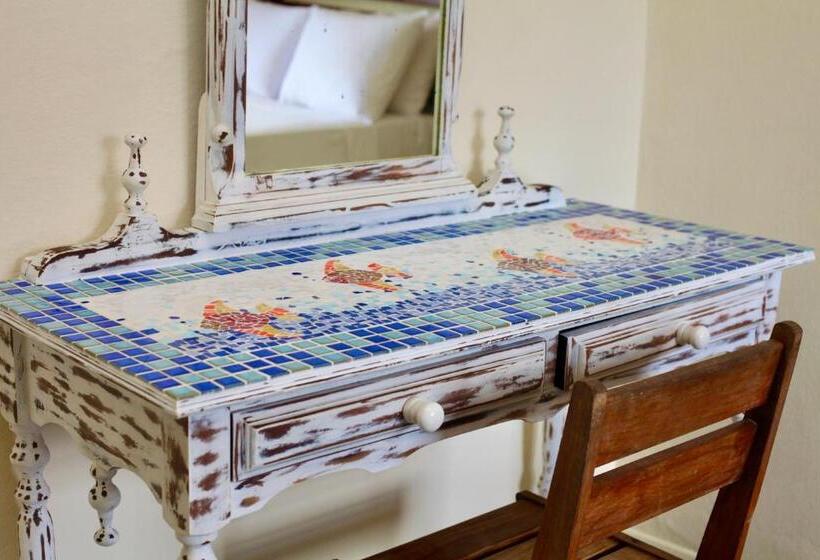 Quarto Estandar, Colonial