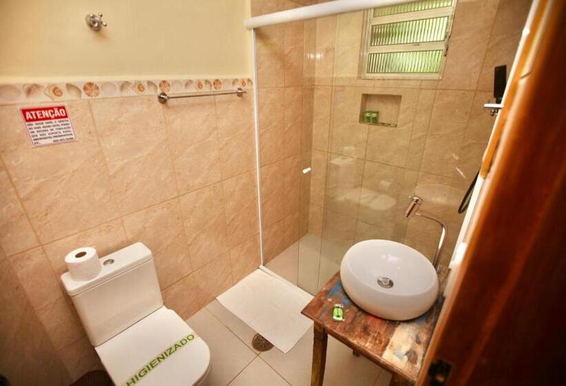 스탠다드 룸, Colonial