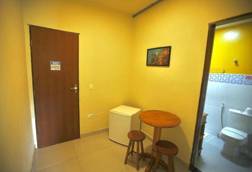 스탠다드 룸, Colonial