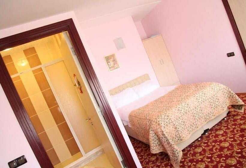 标准单人间, Hattuşirin