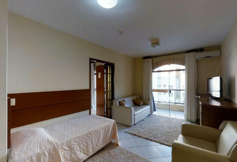 １ベッドルームアパートメント, Joao De Barro